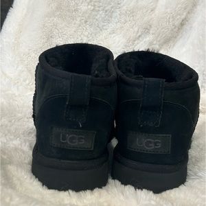 UGG classic ultra mini boots in Black
